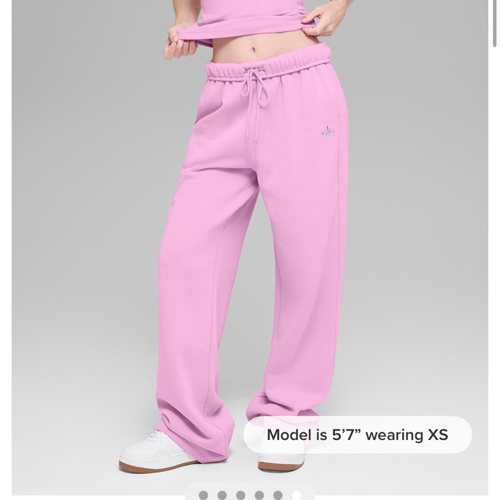 ALO candy heart pink accolade